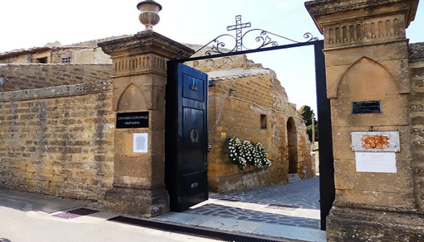 Partanna, nuovi orari di apertura del cimitero in occasione della ricorrenza dei defunti Partanna, nuovi orari di apertura del cimitero in occasione della ricorrenza dei defunti