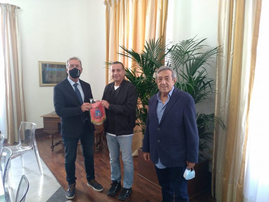 Marsala, riconoscimento ad assistenti bagnati per salvataggi