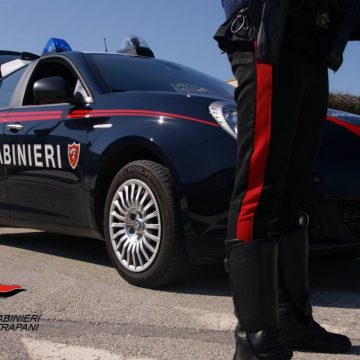 Trapani. Vessava l’anziano padre con continue richieste di denaro: i Carabinieri lo sottopongono a due misure cautelari