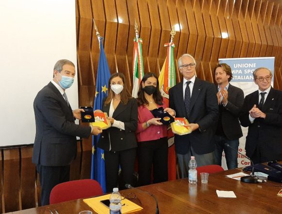 Sport, Musumeci e Malagò premiano gli olimpionici siciliani Sport, Musumeci e Malagò premiano gli olimpionici siciliani
