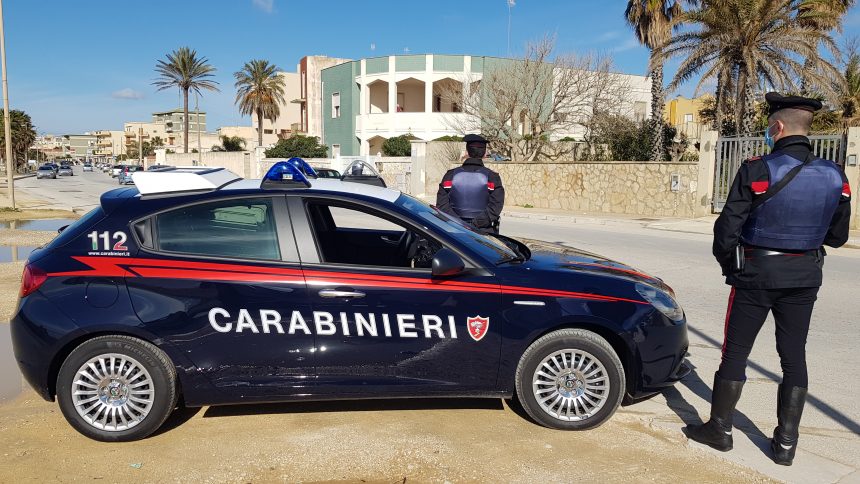 Mazara del Vallo. Controlli dei Carabinieri: sanzionate 3 persone per la normativa “green pass”. Altre 8 persone denunciate e 3 segnalate per uso personale di droga