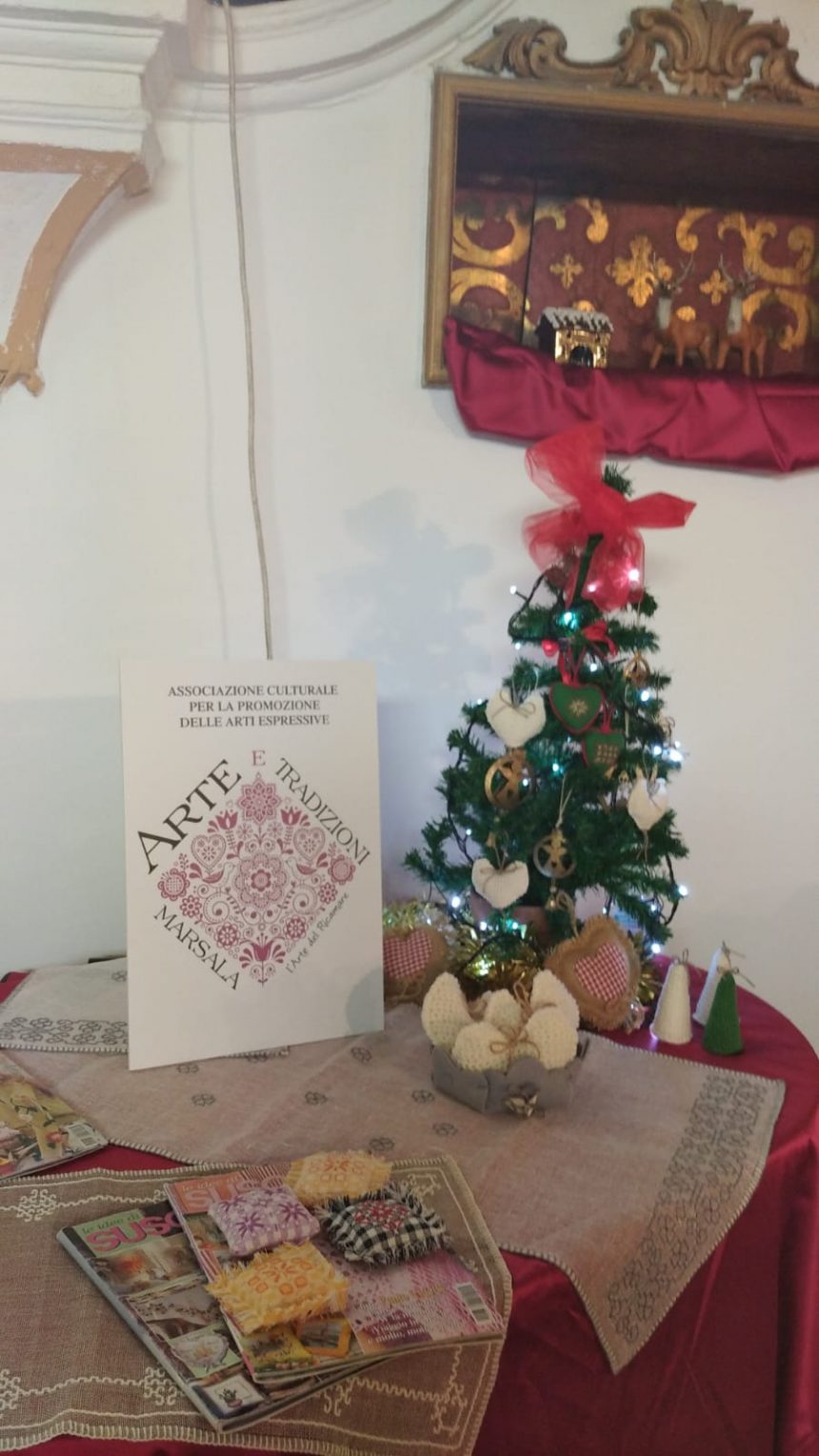 Creatività e solidarietà. Ritorna dal 7 dicembre a 6 gennaio il mercatino di Natale 2021 nell’ex chiesa Santo Antonio Abate a Marsala. Anche quest’anno manufatti artigianali e specialità gastronomiche. Consigli per fare acquisti