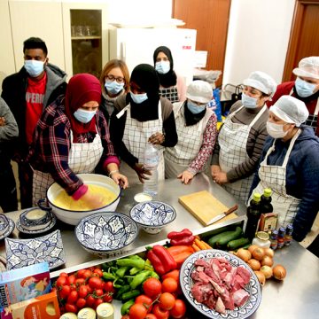 Le tradizionali sfince di Custonaci e il tipico cous cous del Marocco segnano un altro punto nel progetto di integrazione multietnica della Cooperativa Sociale Badia Grande