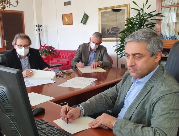 Agricoltura, bando Psr per innovazione. Scilla: «Sei milioni di euro per innovare il settore agricolo» Agricoltura, bando Psr per innovazione. Scilla: «Sei milioni di euro per innovare il settore agricolo»