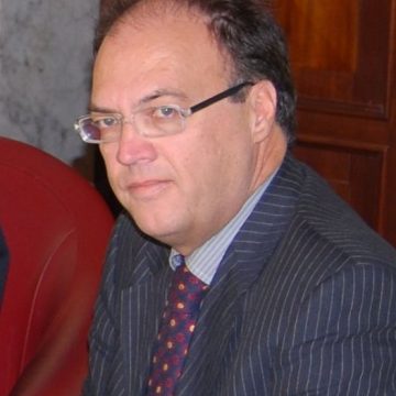 Sindaco, Giunta, Presidente e Consiglio, e il personale comunale ricordano Bernardo Triolo, già Segretario generale del Comune di Marsala, ad un anno dalla sua prematura scomparsa