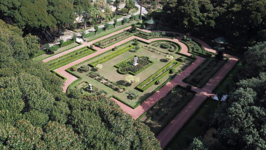 Regione, Giardini Orléans: oltre ventimila visitatori nelle festività, quasi centomila dalla riapertura Regione, Giardini Orléans: oltre ventimila visitatori nelle festività, quasi centomila dalla riapertura