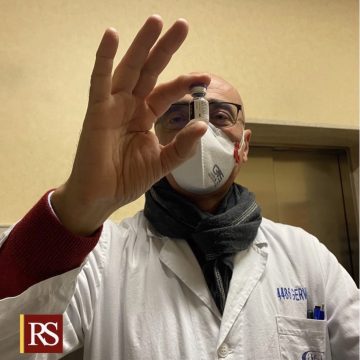 Covid, Musumeci: «Settimana record per i vaccini, crescono prime e terze dosi»