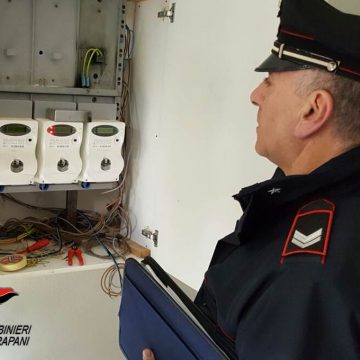 Furto di energia elettrica: 5 denunciati dai Carabinieri