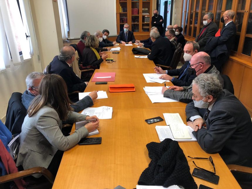 Diritto alla casa, Regione ripropone “Bonus affitti”. Falcone: «Contributi alle famiglie per oltre 16 milioni» Diritto alla casa, Regione ripropone “Bonus affitti”. Falcone: «Contributi alle famiglie per oltre 16 milioni»