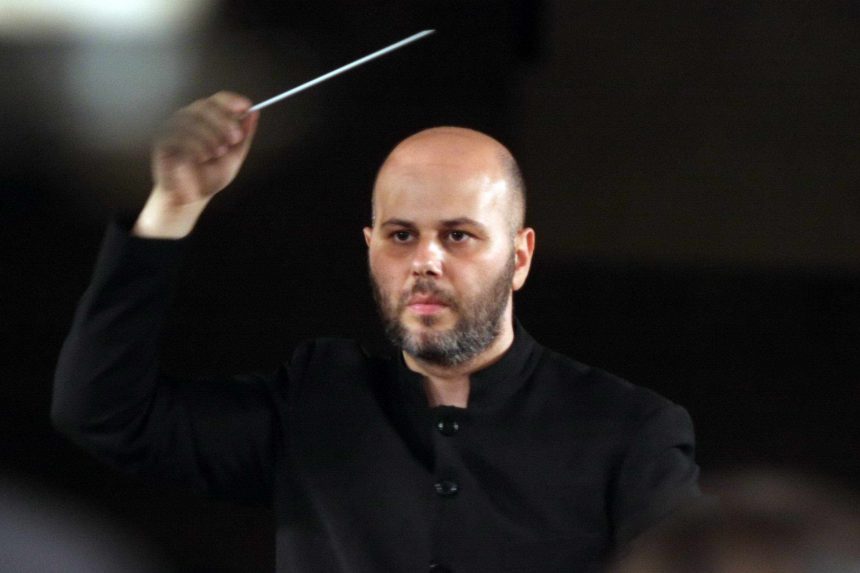 Il Direttore d’Orchestra siciliano Francesco Di Mauro sfonda nei teatri di tutto il mondo