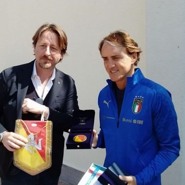 Calcio, l’assessore Messina riceve la Nazionale: «Grazie Figc, Palermo è stata una scelta d’amore» 