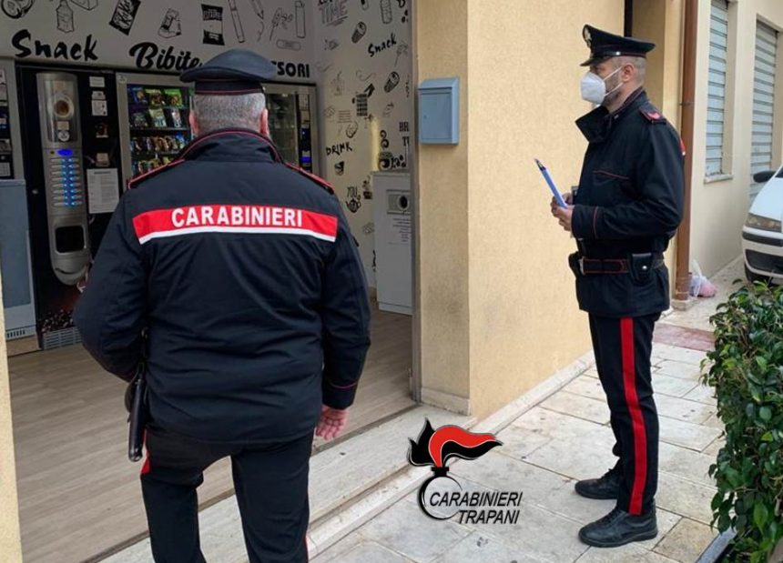 Castellammare del Golfo: furti ai distributori automatici. 3 denunciati dai Carabinieri