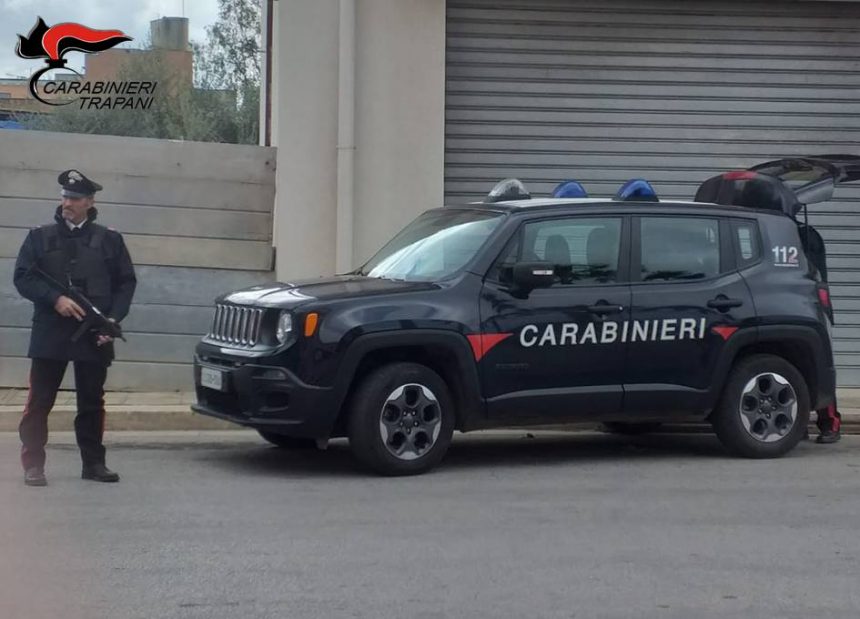 Trapani. 36enne denunciato dalla convivente: i Carabinieri eseguono nei suoi confronti un’ordinanza di misura cautelare
