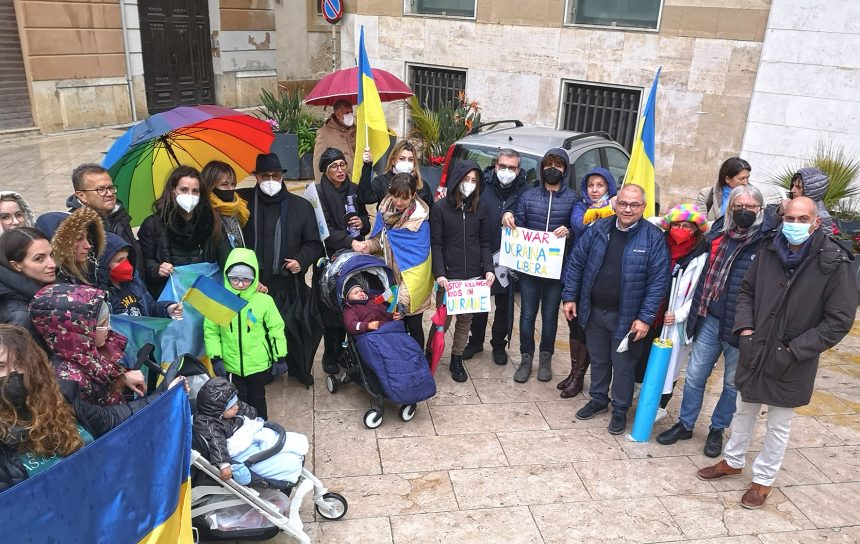 “Insieme per la pace”, dalla Piazza di Mazara del Vallo la solidarietà all’Ucraina