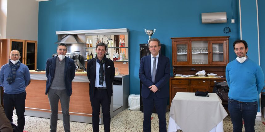 Stati Generali dell’Export”, l’amministrazione Grillo consegna gli attestati agli studenti dell’Istituto Alberghiero