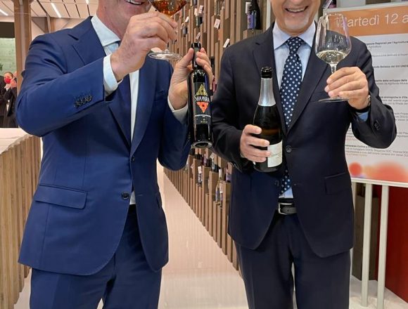 Vinitaly, Musumeci e Zaia siglano “Patto delle due P” Vinitaly, Musumeci e Zaia siglano “Patto delle due P”