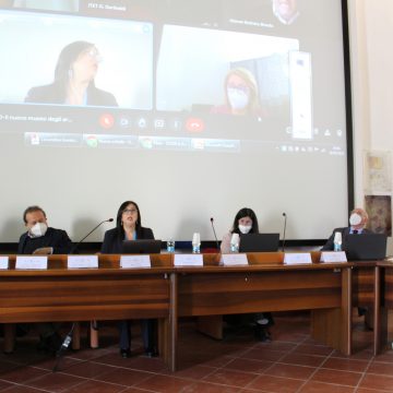 L’Itet Garibaldi chiude il progetto “Scuola al centro” con un evento sul Museo degli Arazzi