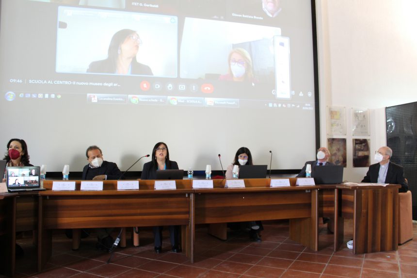 L’Itet Garibaldi chiude il progetto “Scuola al centro” con un evento sul Museo degli Arazzi