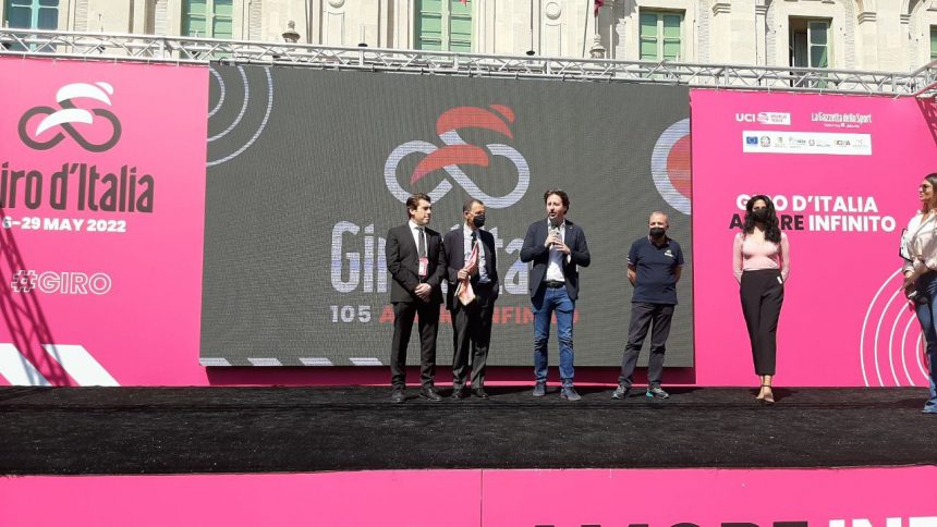 Giro d’Italia, Musumeci: «Impegno dei campioni del ciclismo esempio per costruire il futuro» 