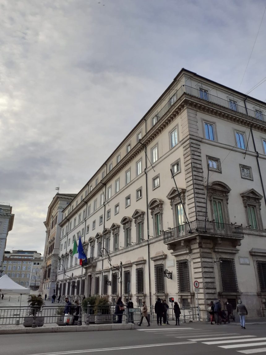 Draghi incontra il Primo ministro bulgaro Kiril Petkov