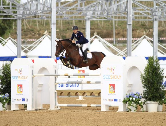 Sport equestri, domani al via la quarta edizione della “Fiera mediterranea del cavallo” ad Ambelia Sport equestri, domani al via la quarta edizione della “Fiera mediterranea del cavallo” ad Ambelia