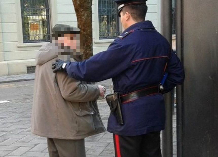 Custonaci: malato di alzheimer in stato confusionale suona ai Carabinieri e chiede aiuto