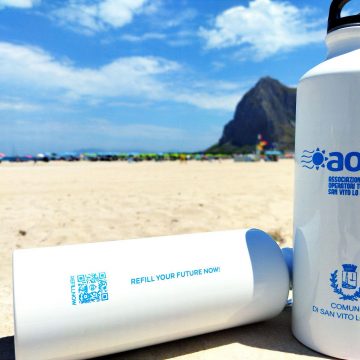 San Vito Lo Capo diventa sempre più plastic free: da oggi le borracce ricaricabili per i turisti