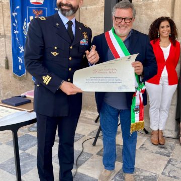 L’82° Centro Combat Search And Rescue dell’Aeronautica Militare riceve un riconoscimento dal Sindaco delle Isole Egadi