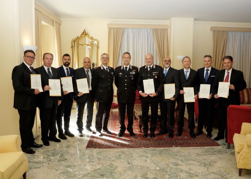 Carabinieri, il Generale Galletta premia gli investigatori per l’operazione “Scrigno”