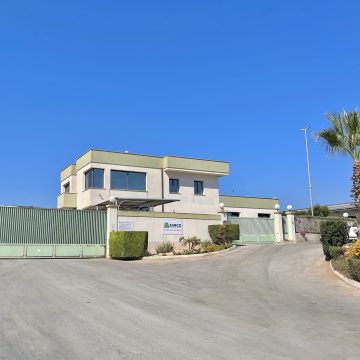 Sarco, l’azienda del trattamento dei rifiuti di vetro e metalli di Marsala ottiene la certificazione di sostenibilità integrata