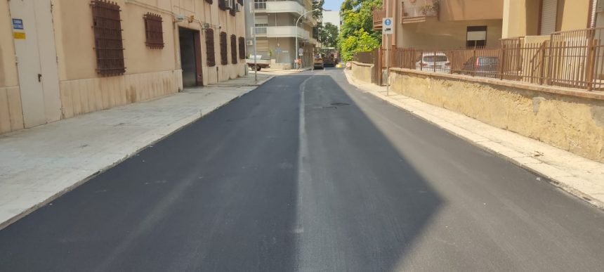 Marsala, asfaltate via Del Fante e Via Alcide del Gasperi. Ritorna agibile la parte funzionale del parcheggio comunale di Via Giulio Anca Omodei