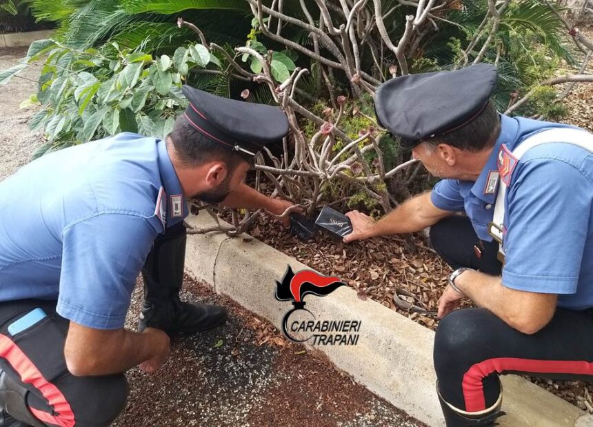 Marsala, ruba profumi da un negozio. Denunciato dai carabinieri un 46enne