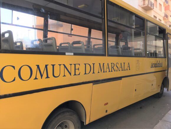 Marsala, da lunedì operativi scuolabus e servizio mensa. Il vice sindaco Ruggieri: “Disagi in pochissime scuole. Ci scusiamo con le famiglie”