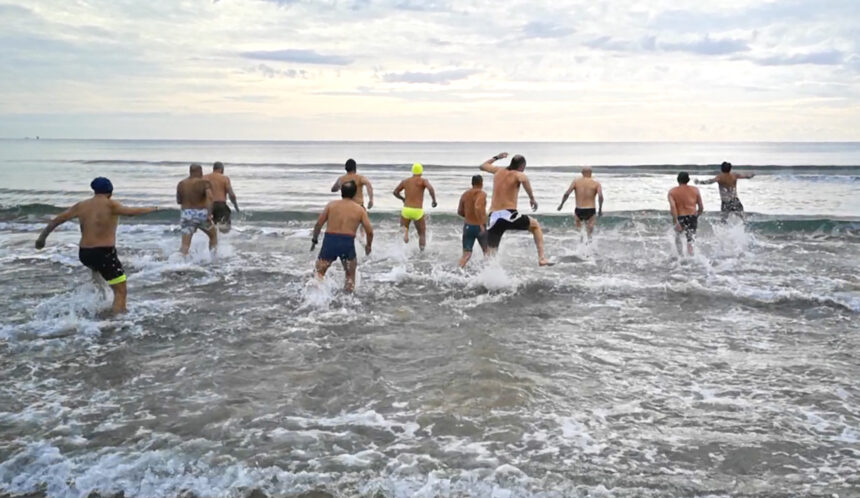 DOMENICA BAGNO DI CAPODANNO NELLE ACQUE DI TRE FONTANE