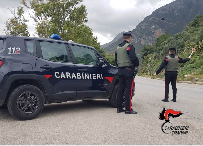 Castellammare del Golfo, evade dai domiciliari per andare dalla ex moglie alla quale non può avvicinarsi. Arrestato