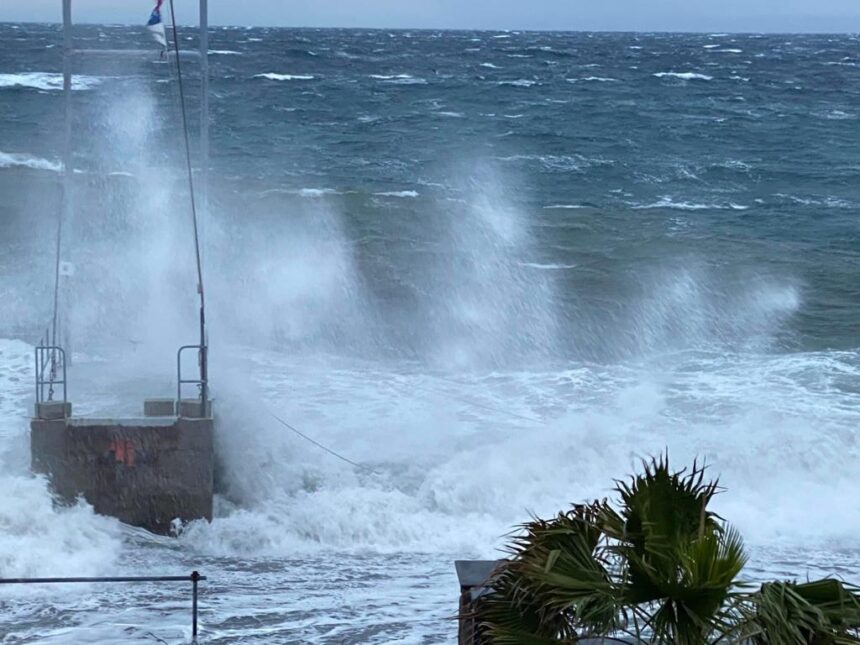 Maltempo in Sicilia, Schifani: «Stiamo valutando la possibilità di dichiarare lo stato di crisi regionale» 