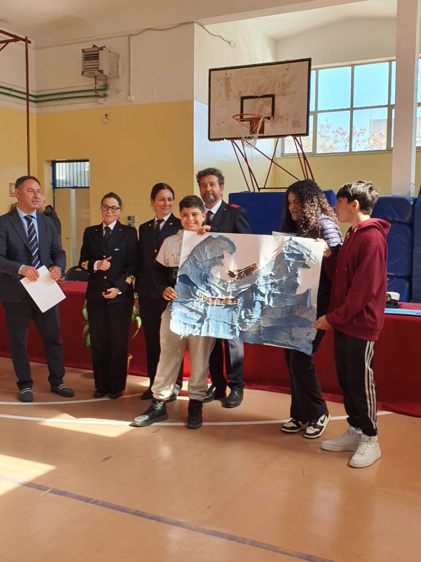CONTEST “ CULTURA MARINARA E SOSTENIBILITÀ AMBIENTALE”LA CAPITANERIA DI PORTO DI MARSALA OSPITE ALL’I. C. “A. DE GASPERI”