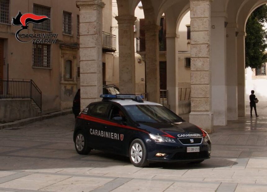 ALCAMO: ANZIANA DONNA ARMATA DI SPRAY AL PEPERONCINO AVREBBE AGGREDITO UN PROCACCIATORE DI CLIENTI. INTERVENGONO I CARABINIERI