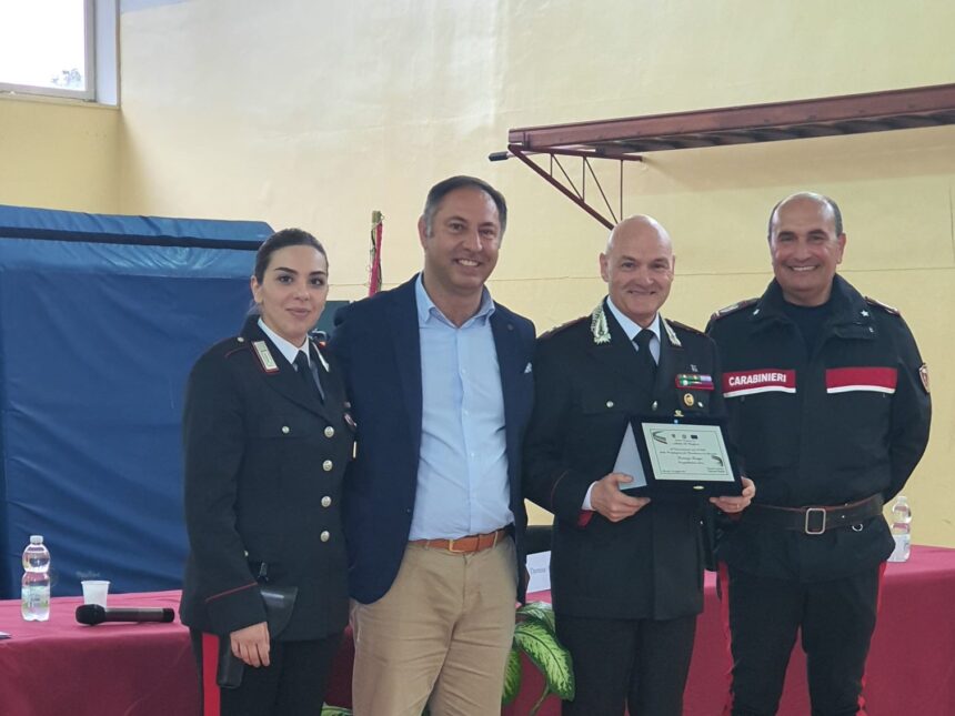 All’I. C. “De Gasperi” incontro di informazione – formazione sull’uso consapevole dei social