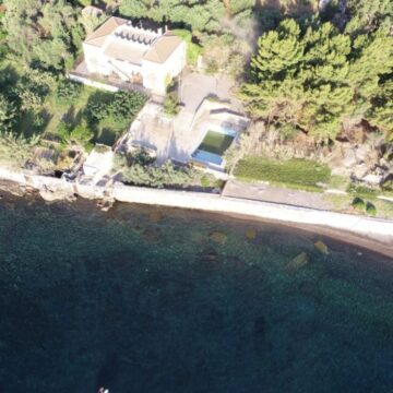 Erosione costiera, a Lipari via ai lavori sulla spiaggia di Portinente