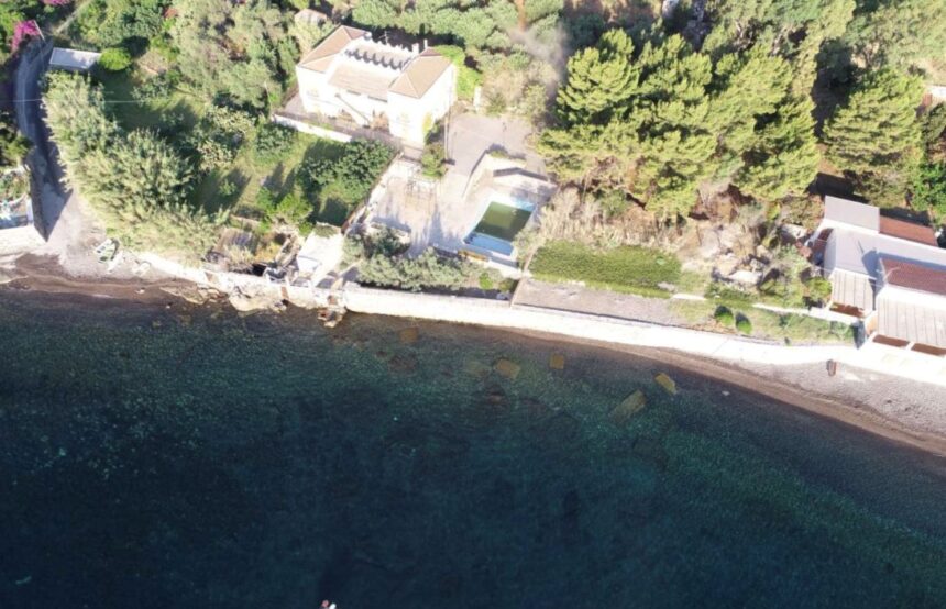 Erosione costiera, a Lipari via ai lavori sulla spiaggia di Portinente