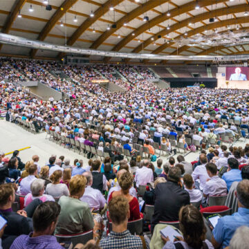 La pazienza, protagonista al prossimo congresso dei Testimoni di Geova