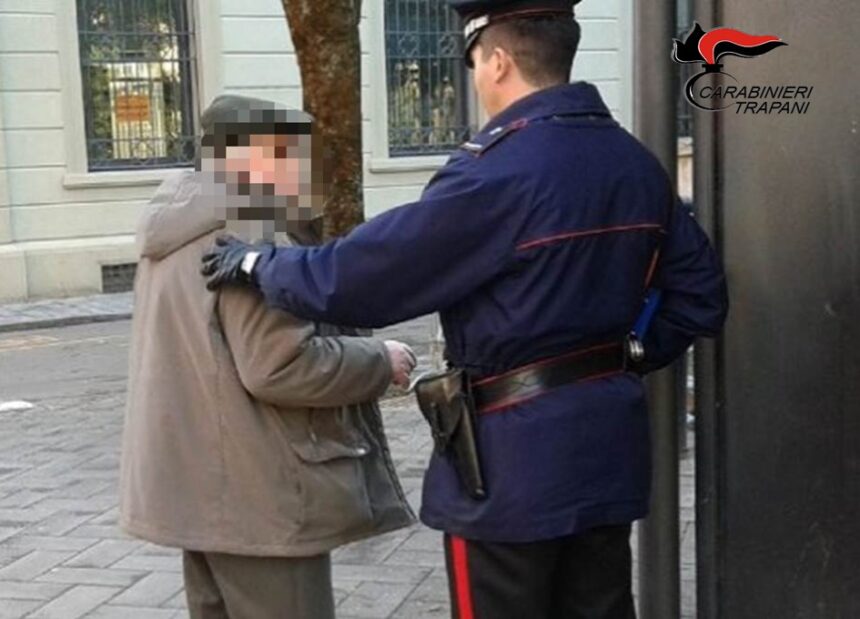 MARSALA, TRUFFE AGLI ANZIANI E GIOCHI SENZA CONTRADE PRESSO IL PARCO M.O.V.C. M.C. MIRARCHI, INCONTRO CON I CARABINIERI DI CIAVOLO