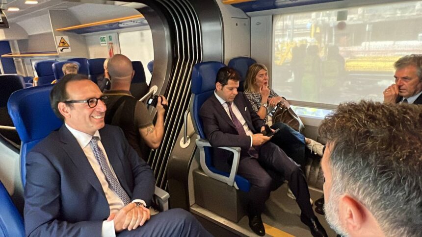 Mobilità, Regione e Trenitalia presentano nuovi treni veloci tra Palermo e aeroporto