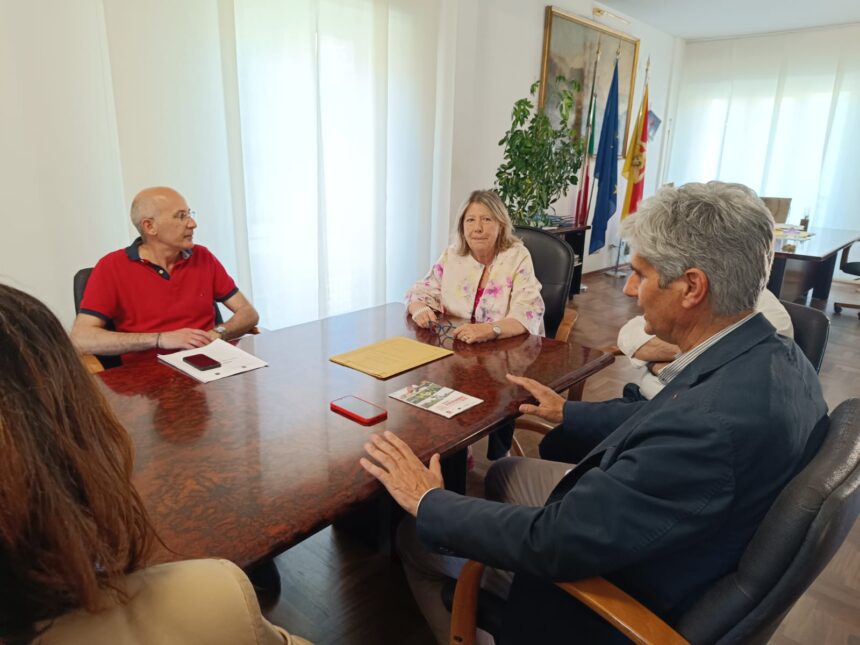 Caporalato, Regione firma protocollo d’intesa con Flai Cgil Sicilia. Albano: «Sinergia fondamentale per contrastare fenomeno»