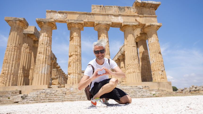 Un “prof” tra i templi Vincenzo Schettini al Parco archeologico di Selinunte
