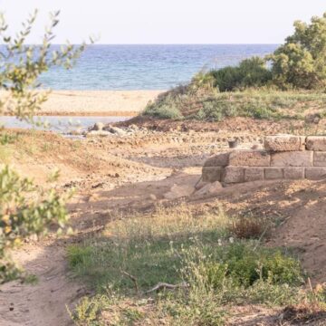Nuova scoperta a Selinunte: potrebbe essere uno dei porti della città. Schifani: «Sicilia si conferma scrigno inesauribile di ricchezze»