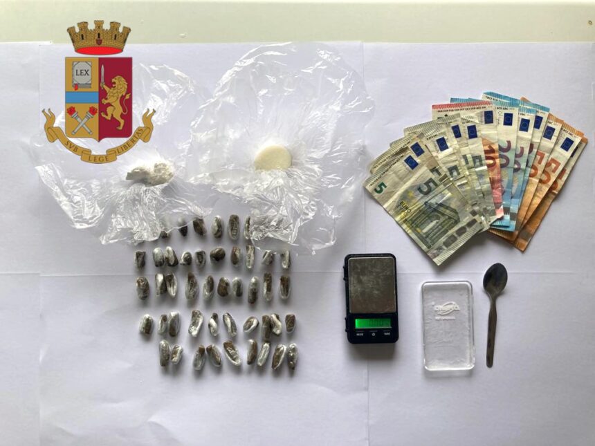 Marsala, presunto pusher arrestato dalla Polizia di Stato Marsala, presunto pusher arrestato dalla Polizia di Stato