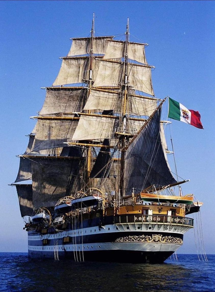 Amerigo Vespucci, oltre 45mila i like sul profilo facebook del Ministro Musumeci. Un post meravigliosamente per la nave  più bella del mondo