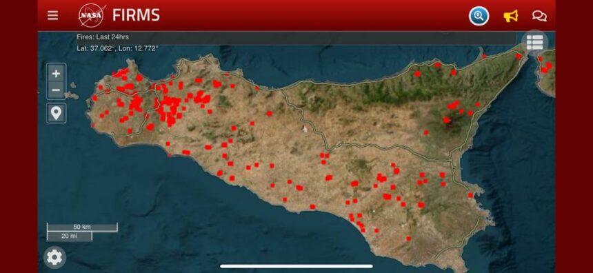 Incendi in Sicilia, mezzi in volo dall’alba. Schifani: «Situazione in miglioramento, niente danni alle persone»